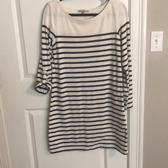 Dress - Picture 3 of 7